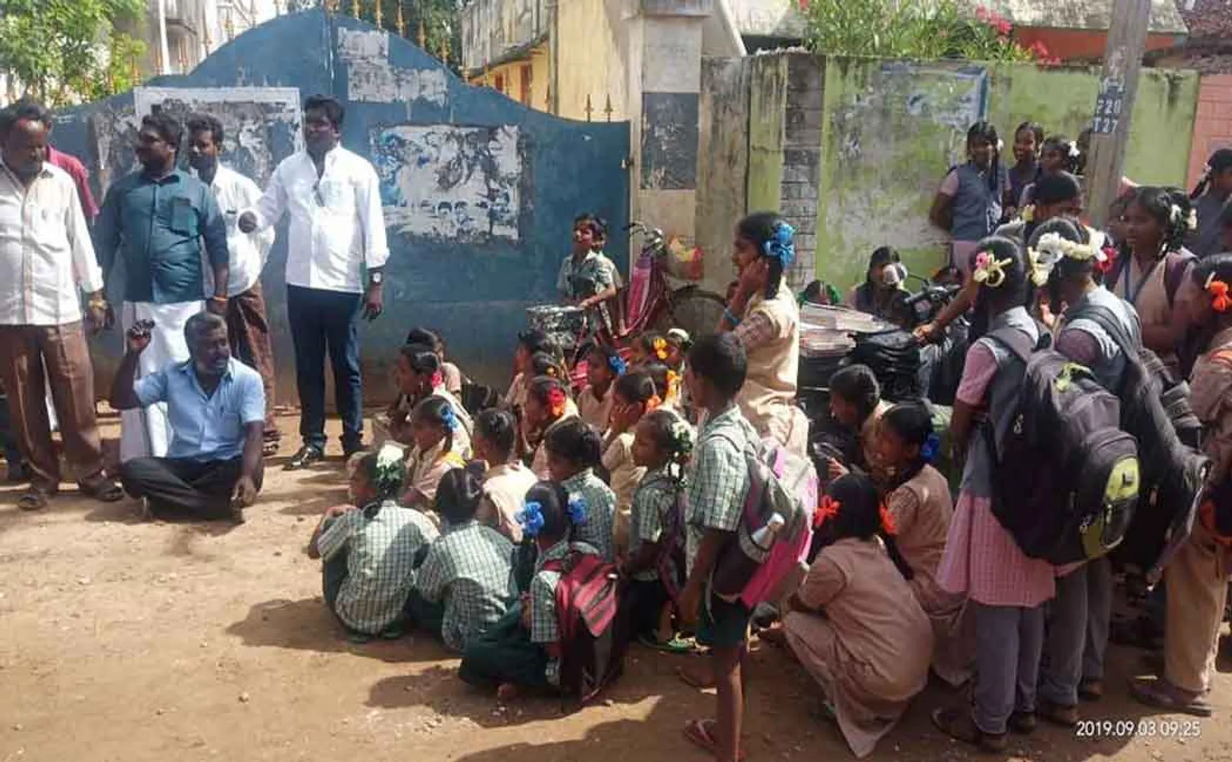 cuddalore chidambram school issue students strike 